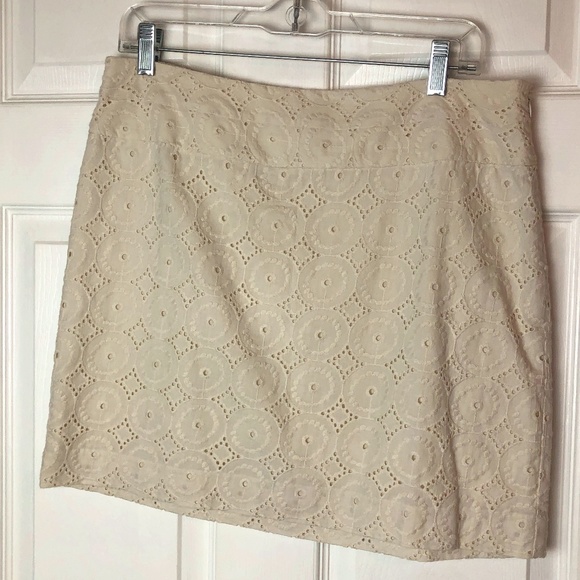 LOFT Skirts Pretty Cream Loft Eyelet Mini Skirt Poshmark